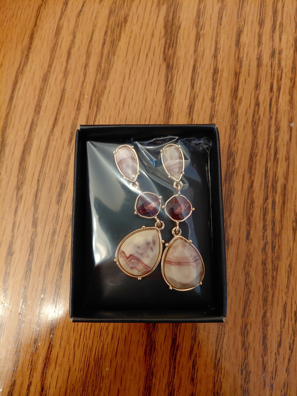 Avon Gold-Tone Pink & Burgundy Multi-Stone Drop Earrings